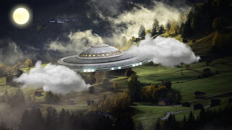 UFO and Alien Encounter